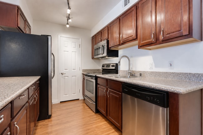 Building Photo - 2606 S Durango Dr