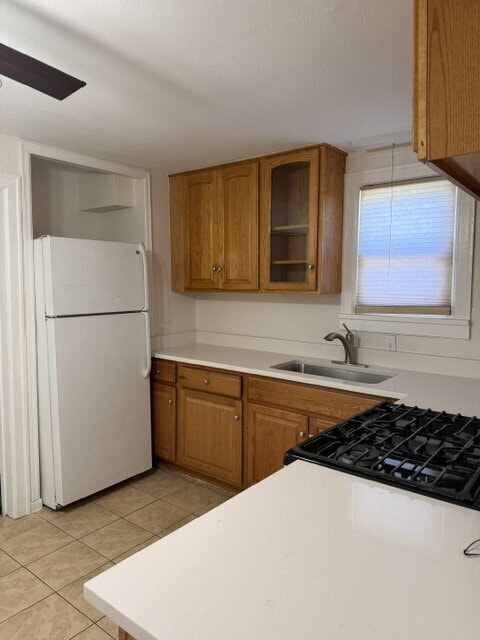 Building Photo - "Charming 3-Bedroom Home with Hardwood Elegance on Hanover Street, Aurora!"