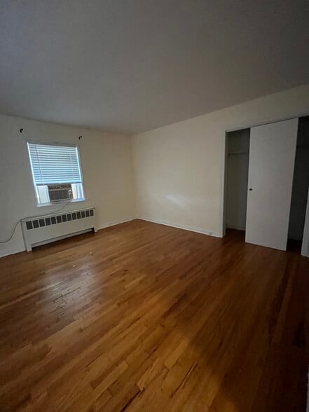 Building Photo - 51 W Hudson Ave