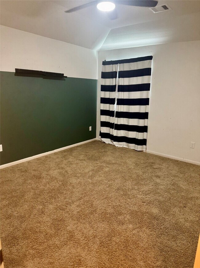 Building Photo - 14442 Mountain Cliff Ln