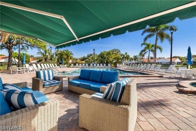 Building Photo - 565 Beachwalk Cir