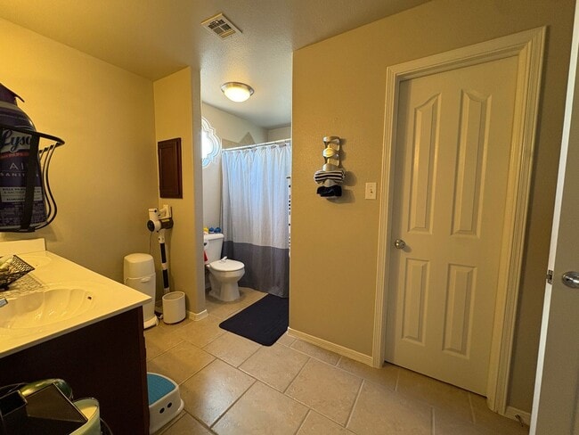 Building Photo - HOME FOR RENT IN THE WESTSIDE OF EL PASO