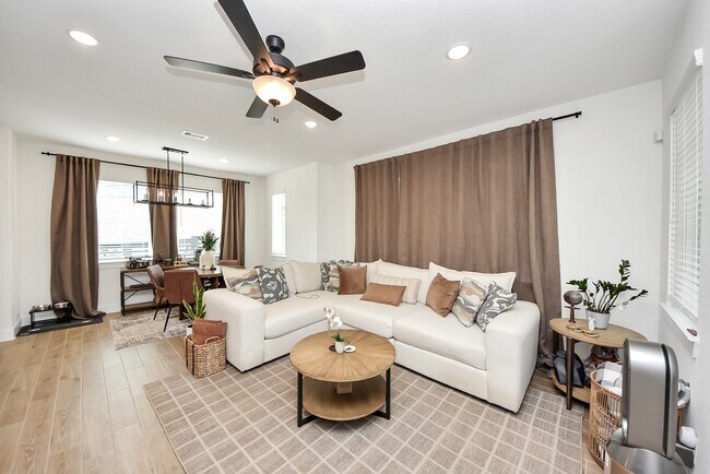 Building Photo - 21202 Fiery Skipper Dr