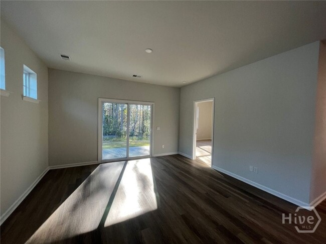 Building Photo - 149 Holloway Hl