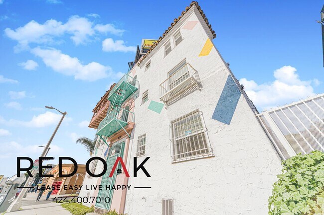 Building Photo - 5139 Melrose Ave