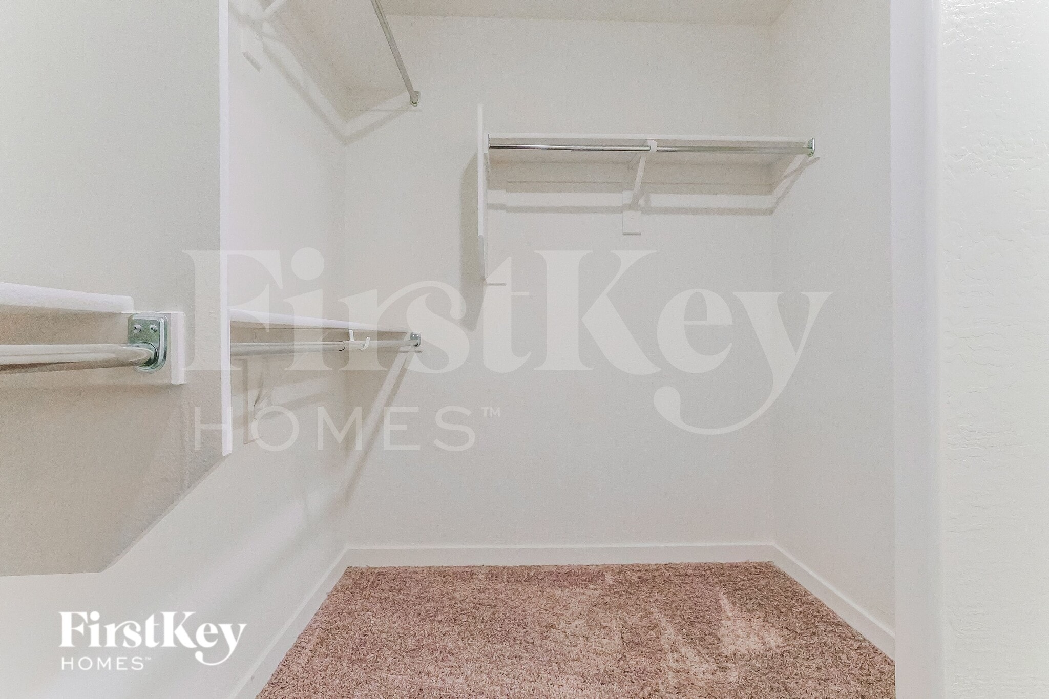 Building Photo - 976 W 20th St