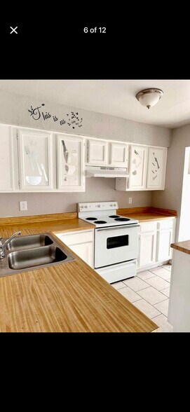 Building Photo - 9503 Olde Towne Row