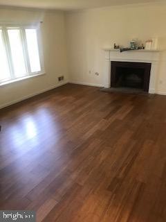 Building Photo - 1446 Mayflower Dr