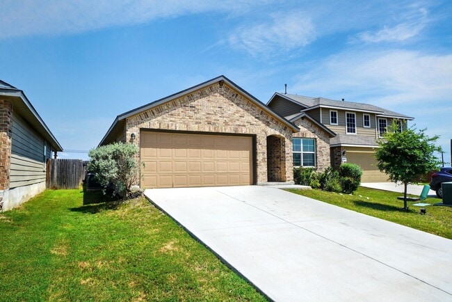 Building Photo - Stunning 4-Bedroom Home in Cobalt Canyon, ...
