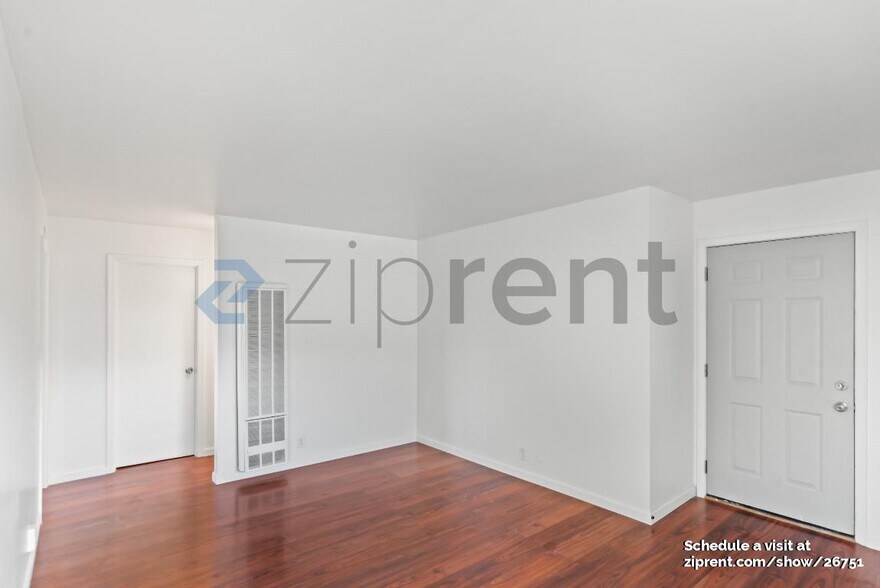 Building Photo - 797 Memorial Way