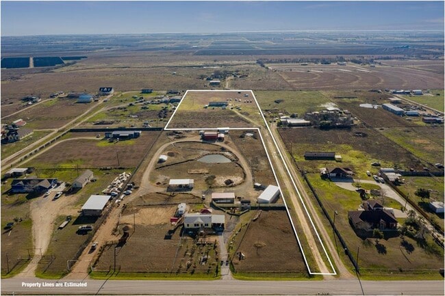 Building Photo - 16629 Manda Carlson Rd