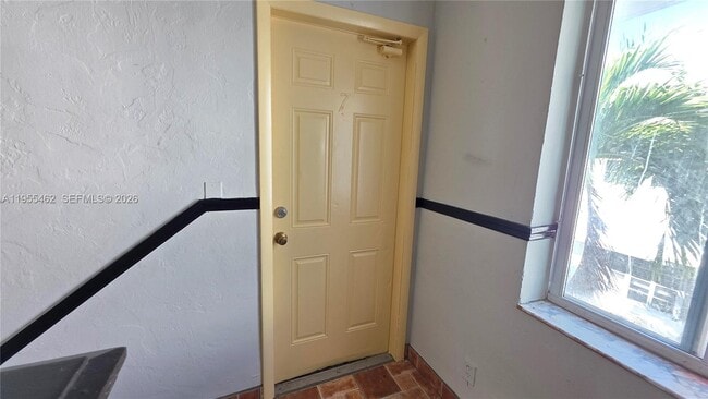 Building Photo - 7629 Dickens Ave