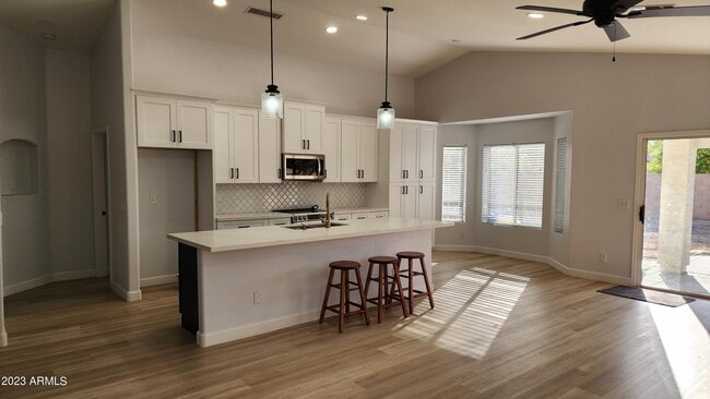 Building Photo - 791 N El Dorado Dr