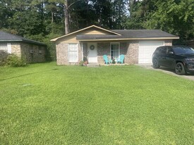 Building Photo - 302 Elliott Dr