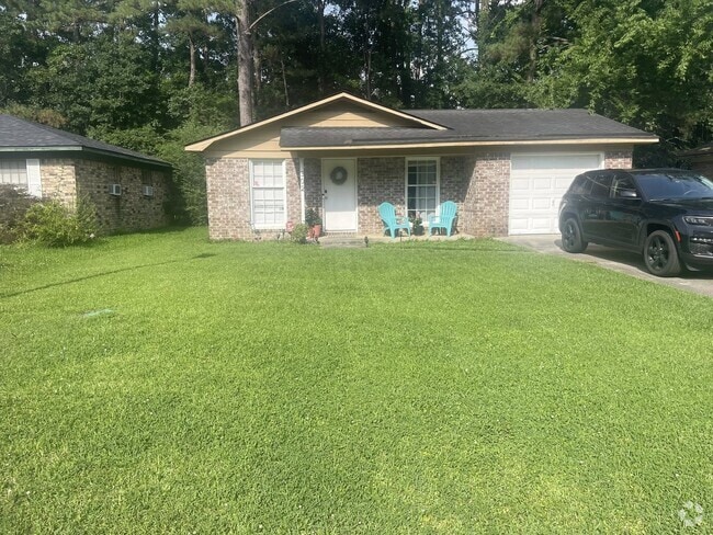 Building Photo - 302 Elliott Dr