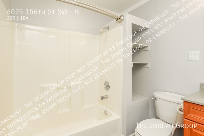 Building Photo - 6025 156th St SW