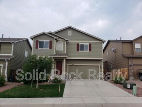 Building Photo - 3821 Reindeer Cir