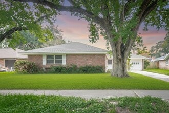 Building Photo - 6119 Reamer St
