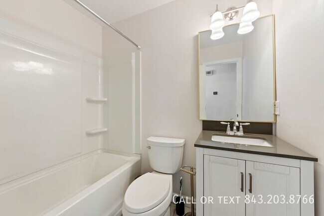 Building Photo - 342 Water Oak Dr