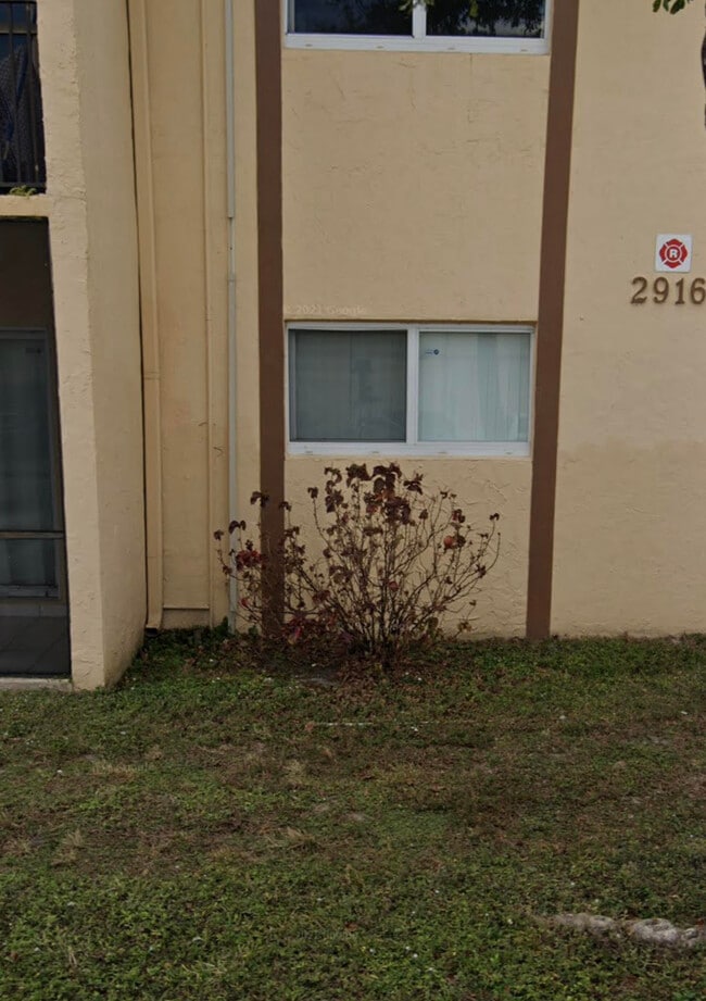 Primary Photo - 2944 NW 55th Ave