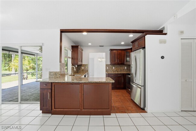 Building Photo - 391 8th St SE