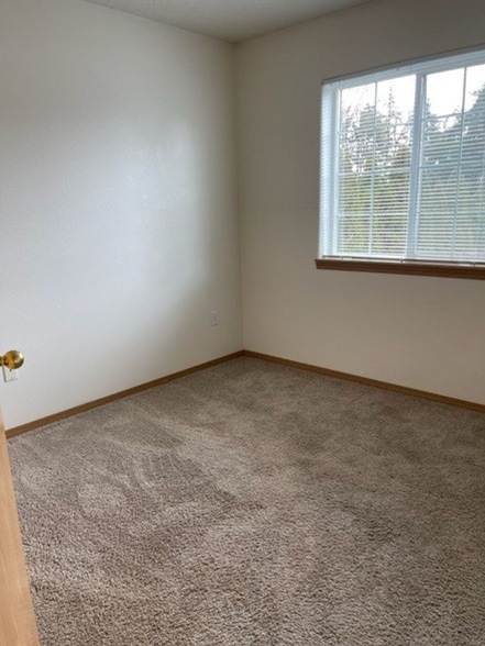 Building Photo - 104 Rice Ln