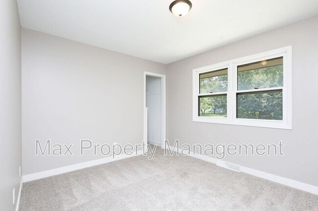 Building Photo - 1517 NW 81st St