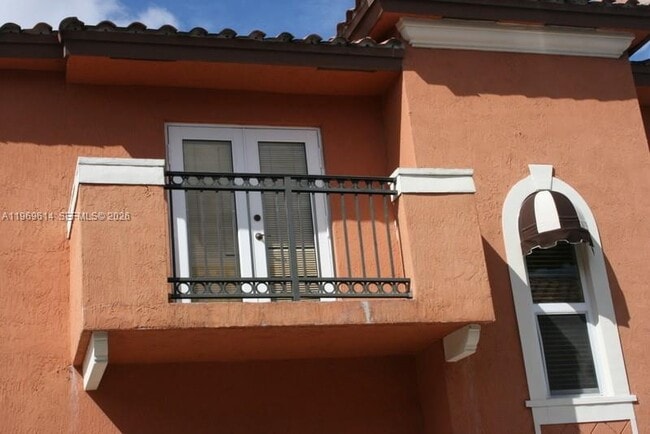 Building Photo - 5988 SW 8th St