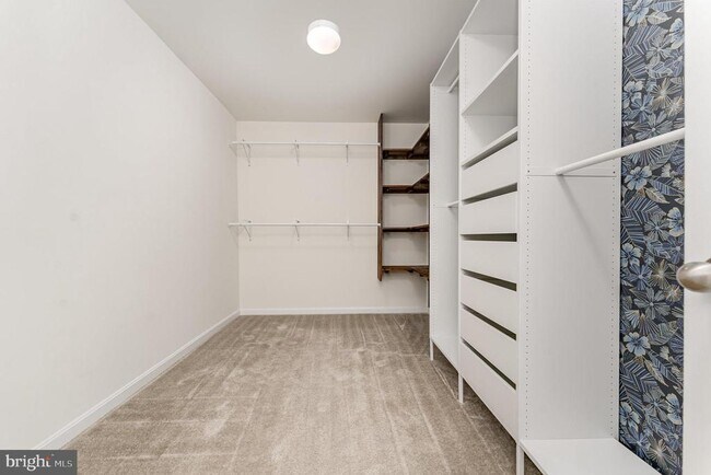 Building Photo - 10407 Spotswood Dr