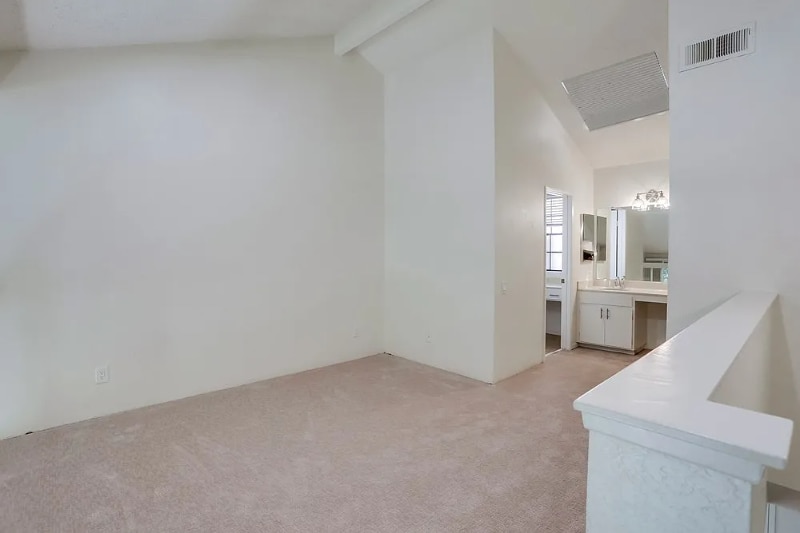 Building Photo - 26701 Quail Creek