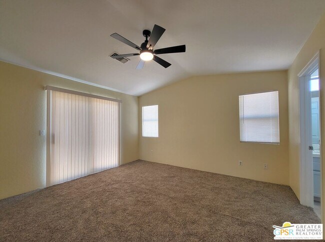 Building Photo - 66365 Cactus Dr