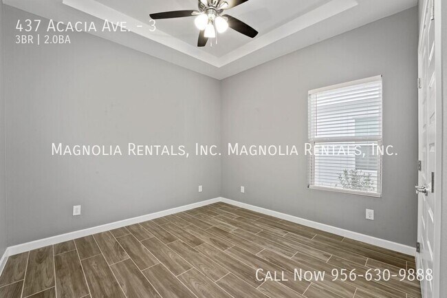 Building Photo - 437 E Acacia Ave