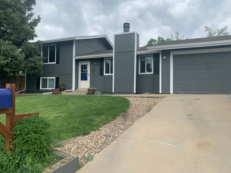 Building Photo - 13542 Hazel Pl