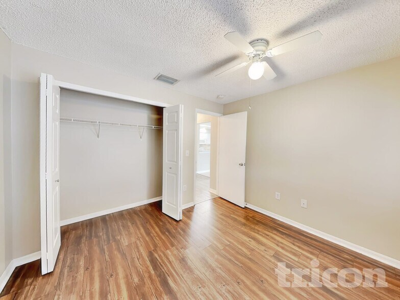 Building Photo - 4406 Tina Ln