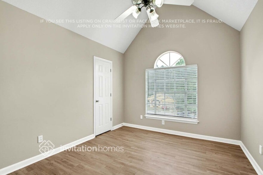 Building Photo - 2948 Woody Ct