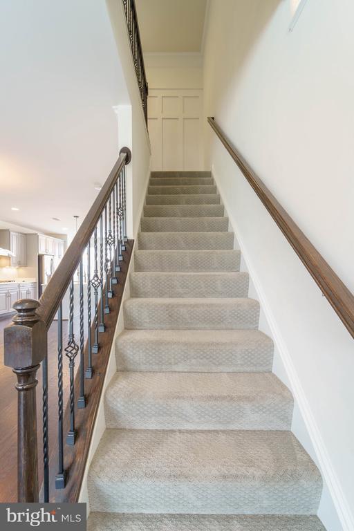 Building Photo - 23503 Adagio Terrace