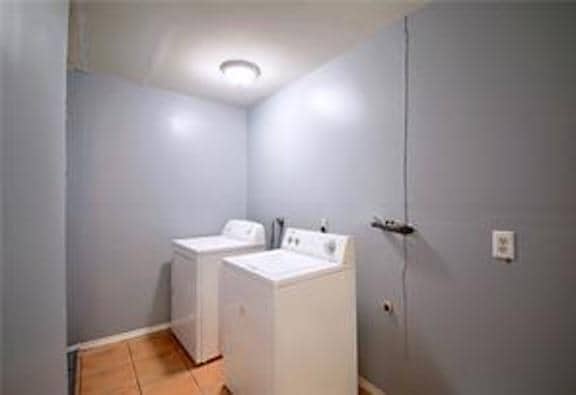 Building Photo - 1912 Andover Dr