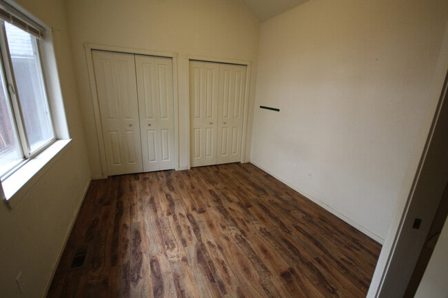 Building Photo - ogd123