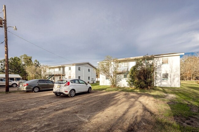 Building Photo - Sunrise Apartments