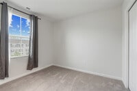 Building Photo - 130 Wye Oak Dr