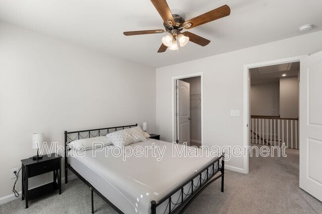 Building Photo - 4743 Darcey Wy