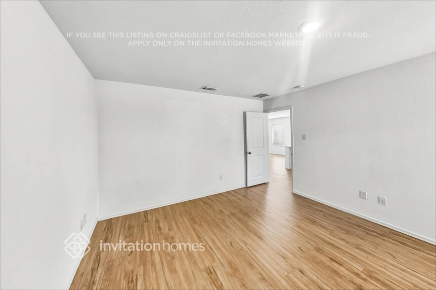 Building Photo - 22352 Sonora River Trce