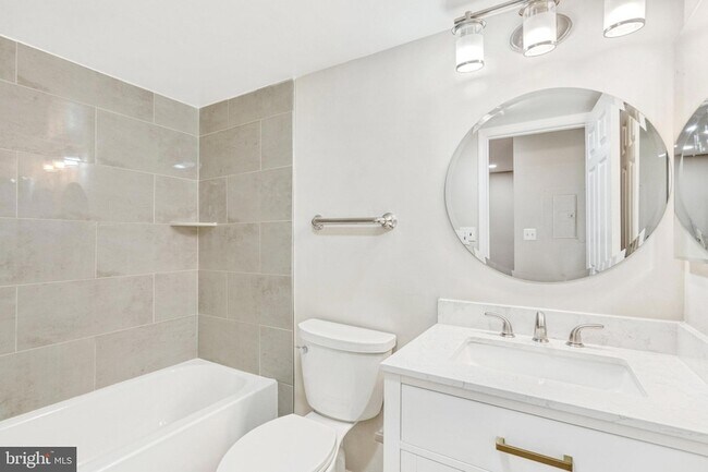 Building Photo - 13659 Orchard Dr