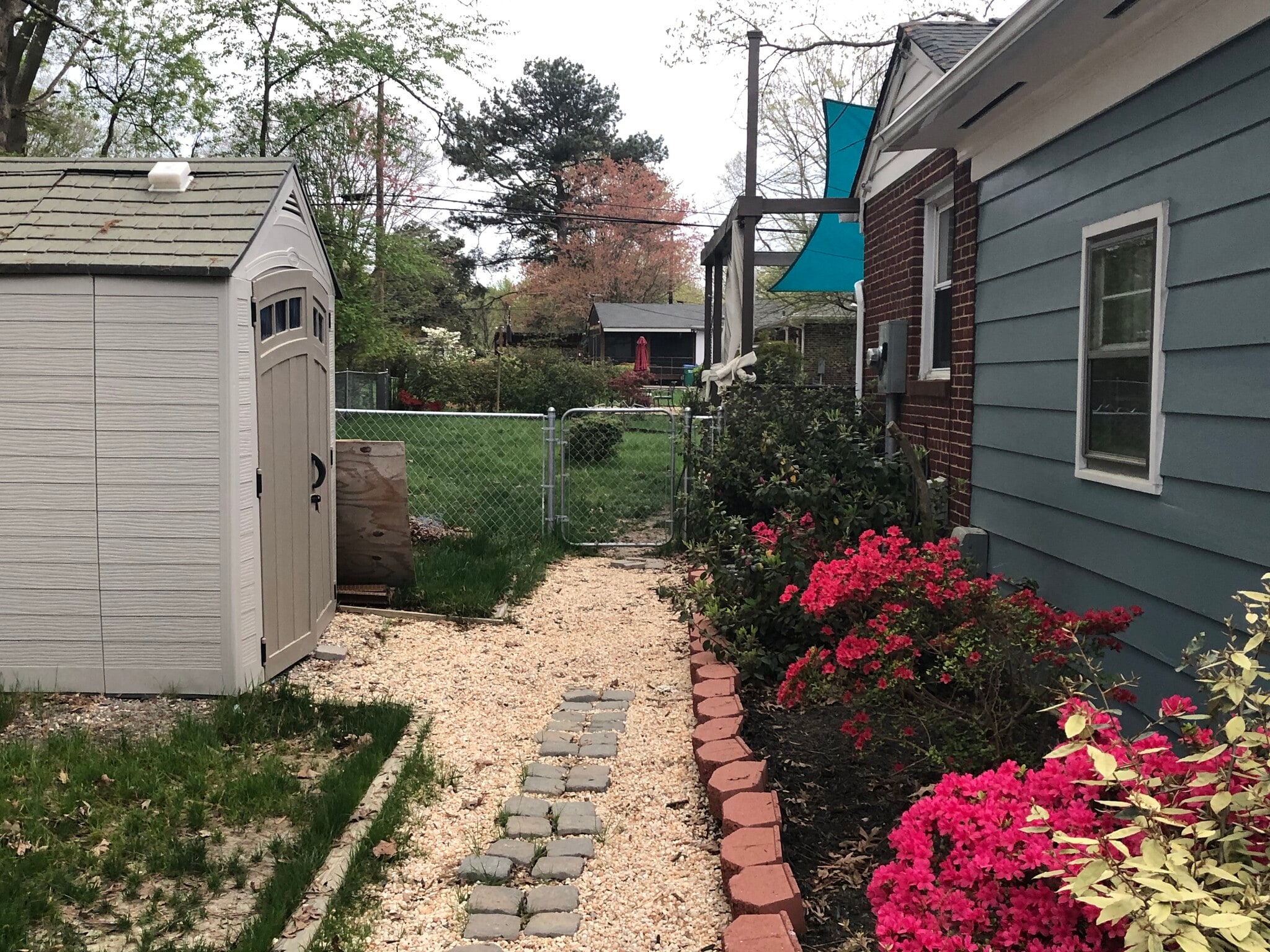 Building Photo - 6241 Forest Hill Ave