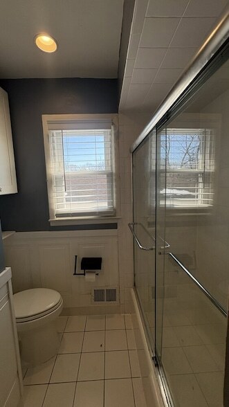 Building Photo - 86 Notre Dame Ave