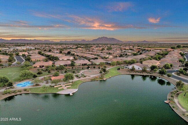 Building Photo - 3938 E Ficus Way