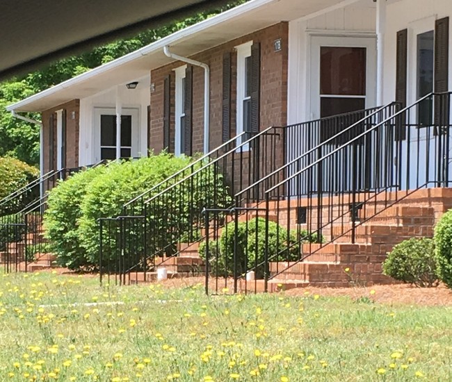 Building Photo - Mercer Road