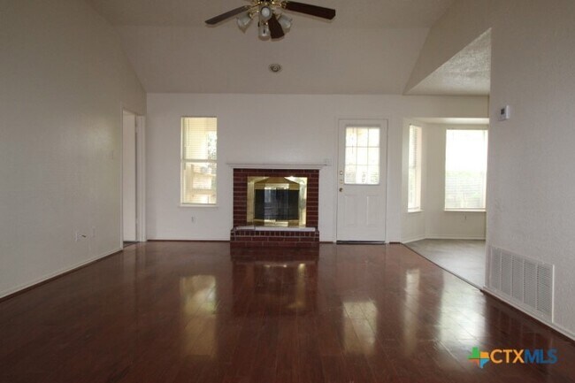 Building Photo - 3615 Coral Bay Ln