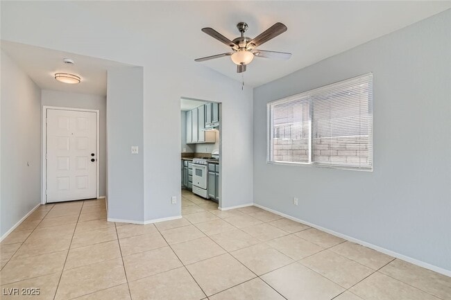 Building Photo - 7698 Barbican Ct