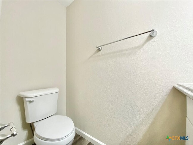 Building Photo - 2110 Blue Meadow Dr